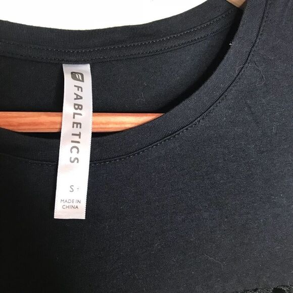 Fabletics Sz S Perforated Shirt - Picture 4 of 6